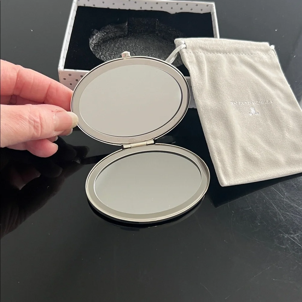 MacKenzie-Childs Compact Mirror Sterling Check Silver Plated - Picture 5 of 10